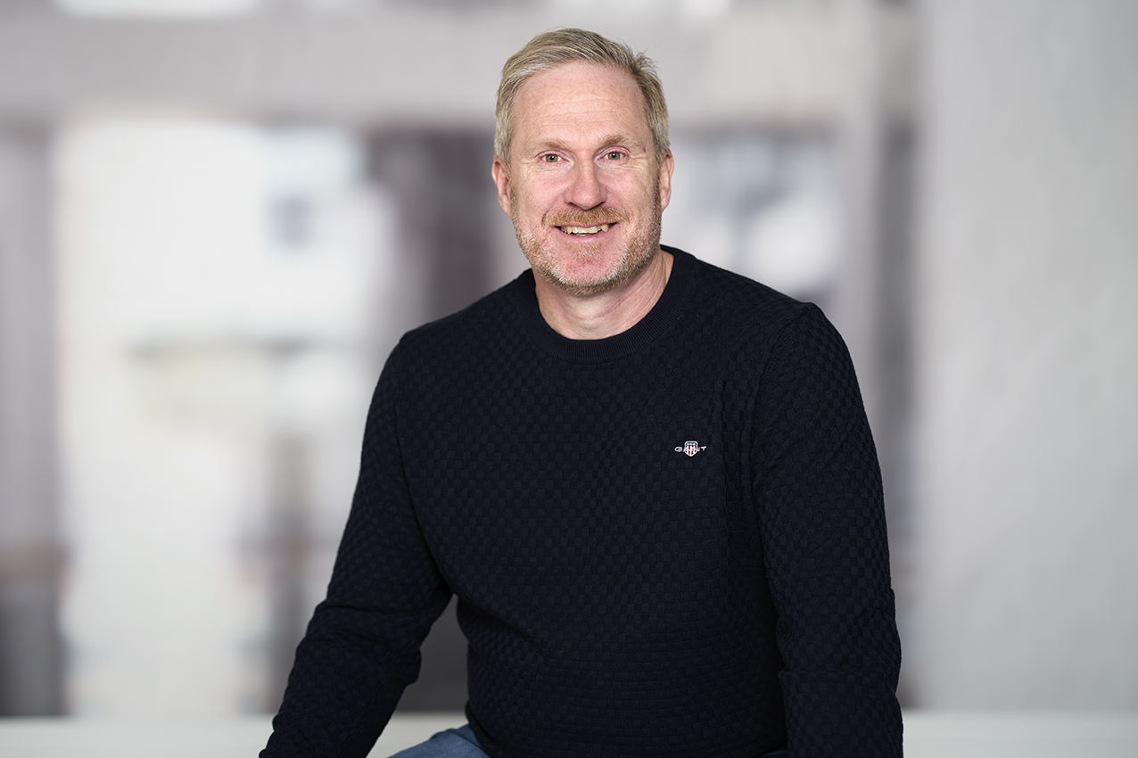 Fra klassens uromager til +1.000 foredrag: Hvorfor innovation sjældent starter med de rigtige svar